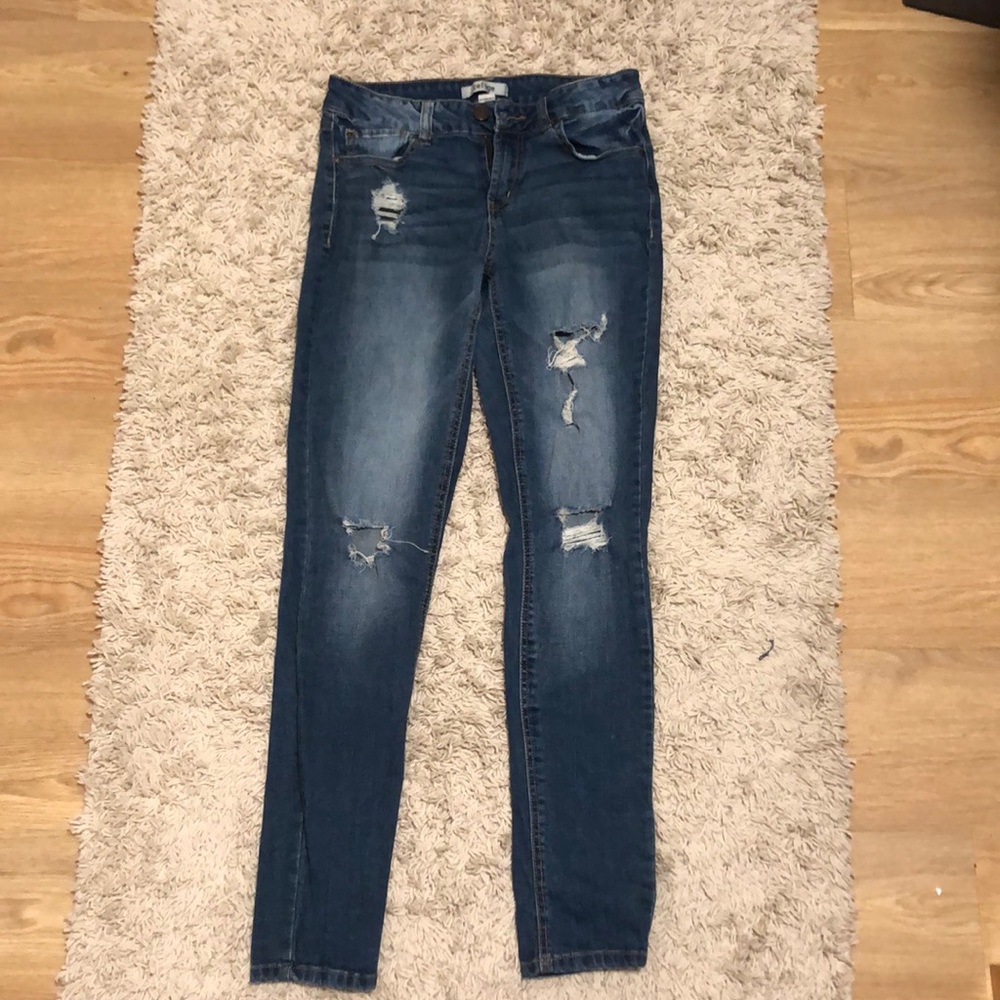 Distressed Jeans